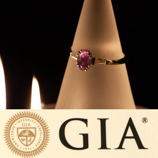 Platinum ring featuring a 1.23ct natural alexandrite stone with GIA certification