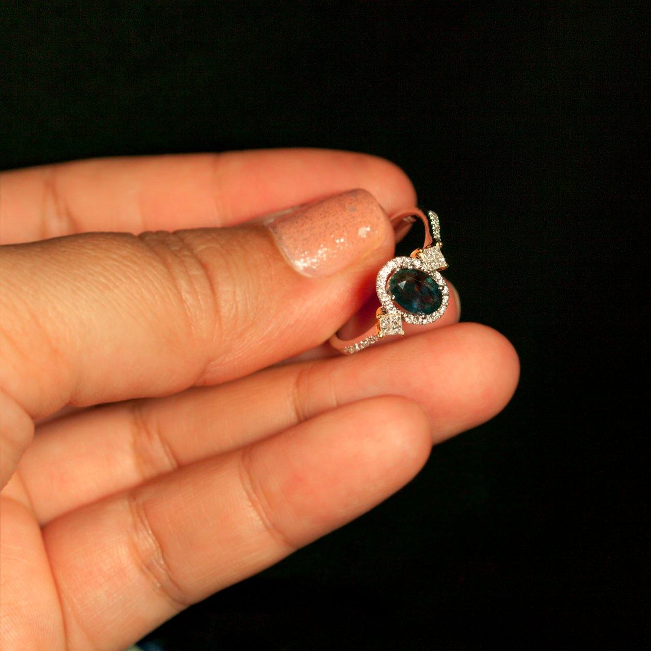 1.51ctw Super Rare 100% Color Change Natural Alexandrite Diamond 18k Gold Ring - The Alexandrite