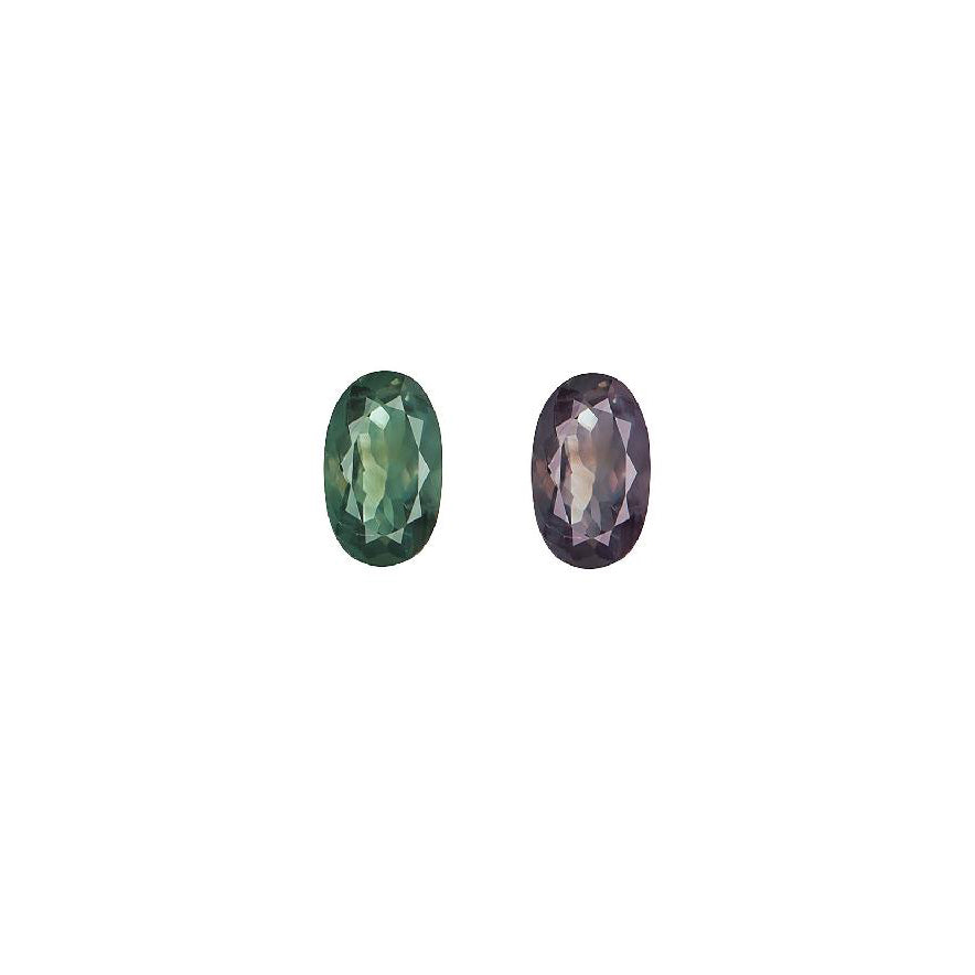 1.57ct oval natural alexandrite gemstones showing color change effect