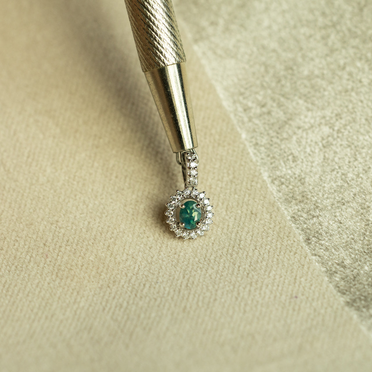 0.30ct natural alexandrite pendant in 18k white gold with diamond halo and vintage style