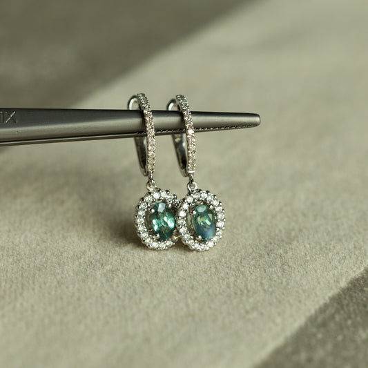 1.02ctw Natural Alexandrite 18k White Gold Drop Earrings