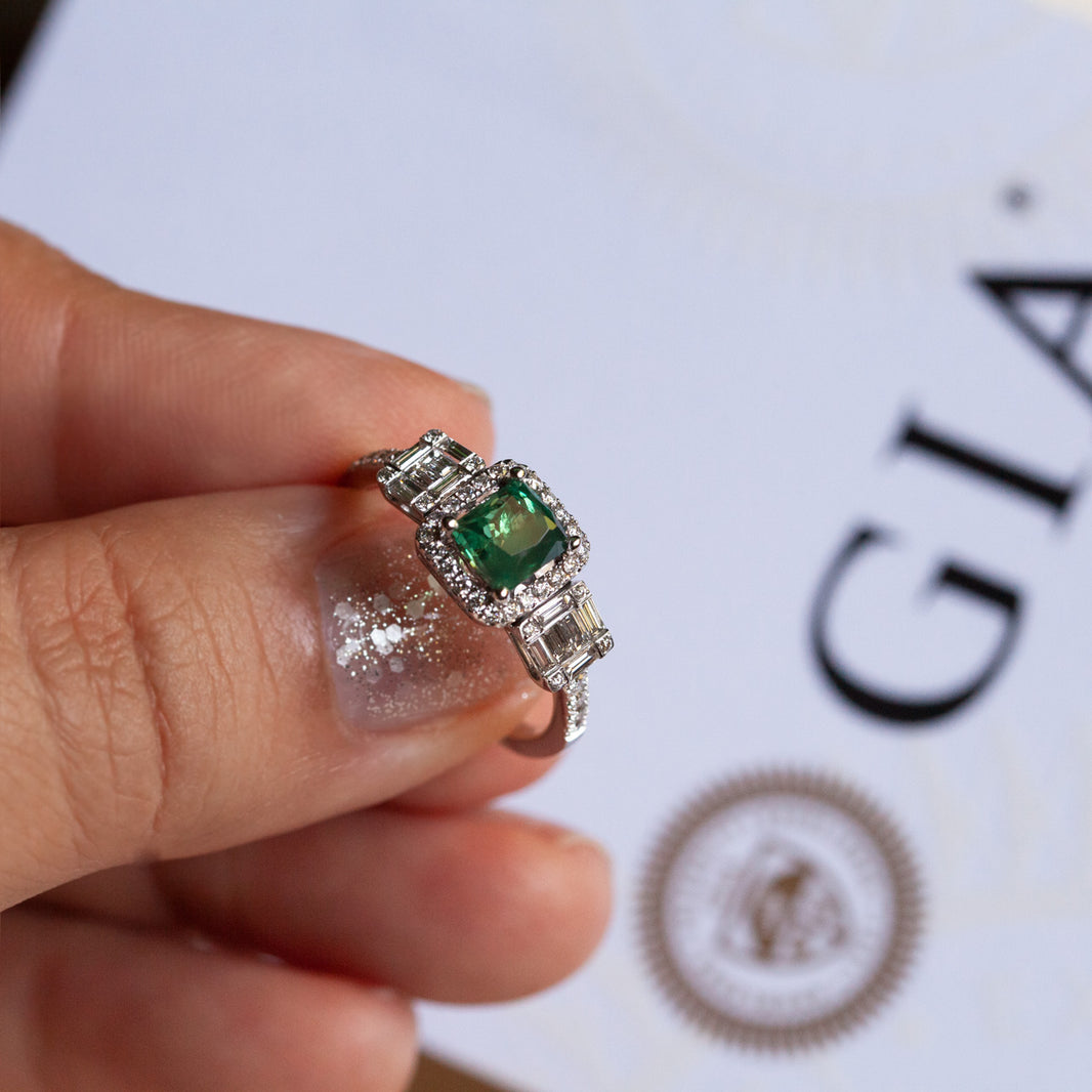 Best Natural Alexandrite Rings Collection - The Alexandrite