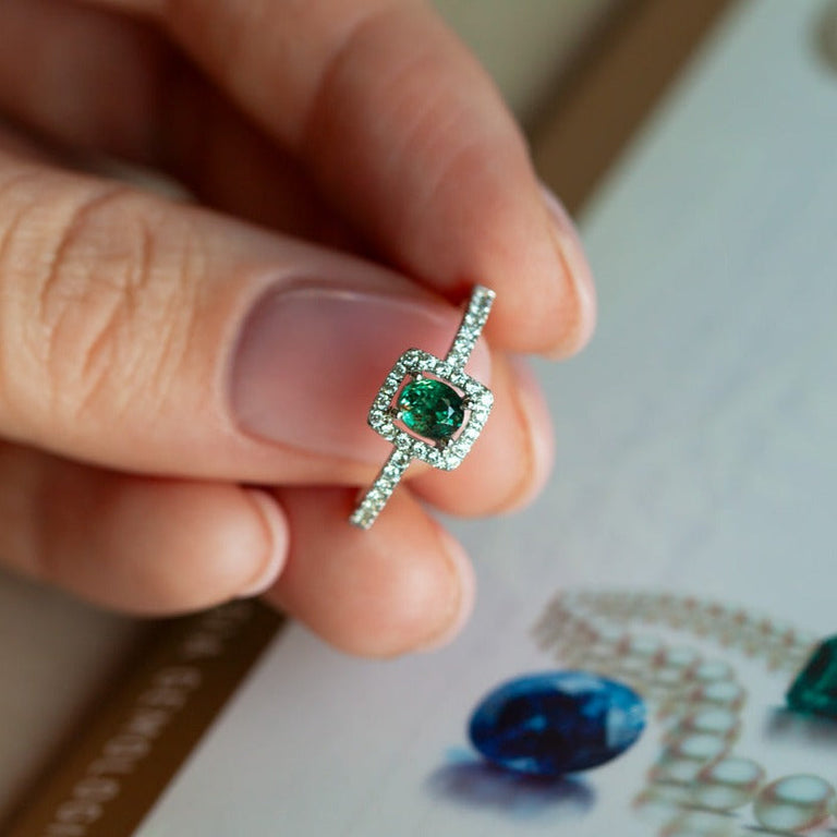 Best Natural Alexandrite Rings Collection - The Alexandrite